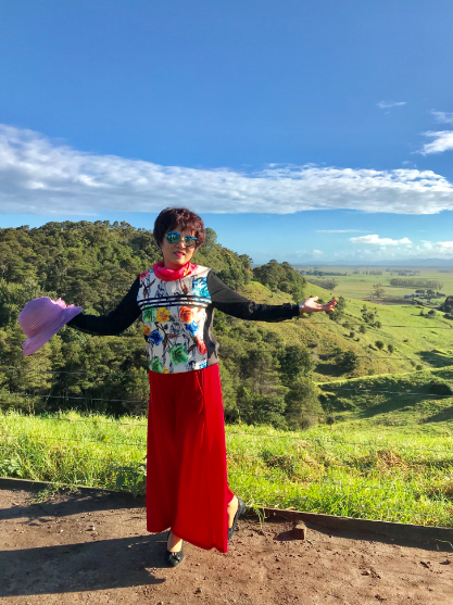 兴祥抗癌明星何老师，看她如何跨越5年期，越活越精彩